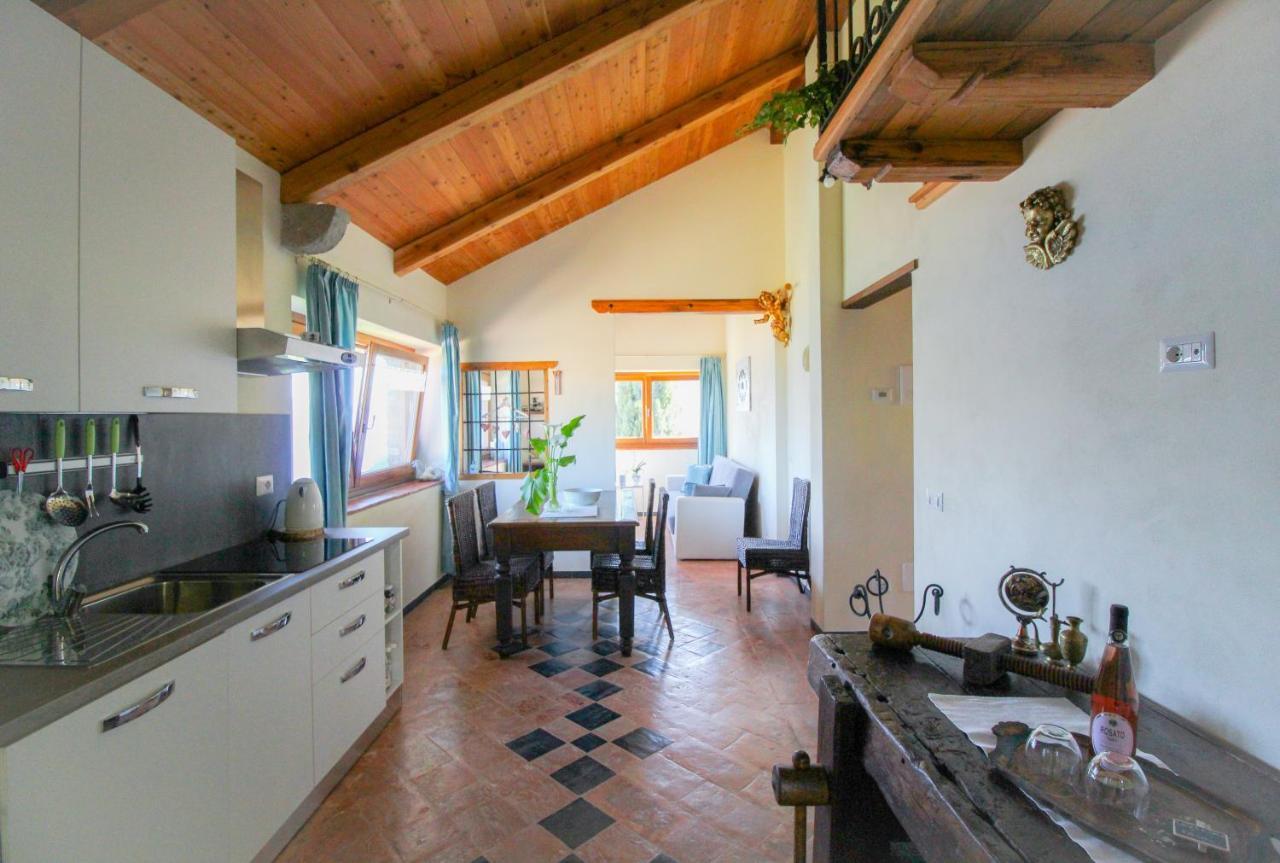 Residenza Castellum Lägenhet Stazzona Exteriör bild