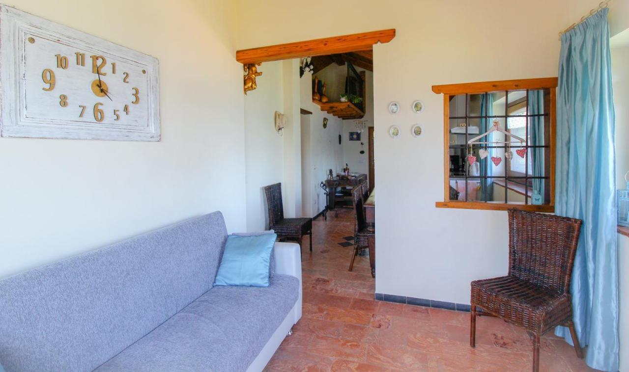 Residenza Castellum Lägenhet Stazzona Exteriör bild